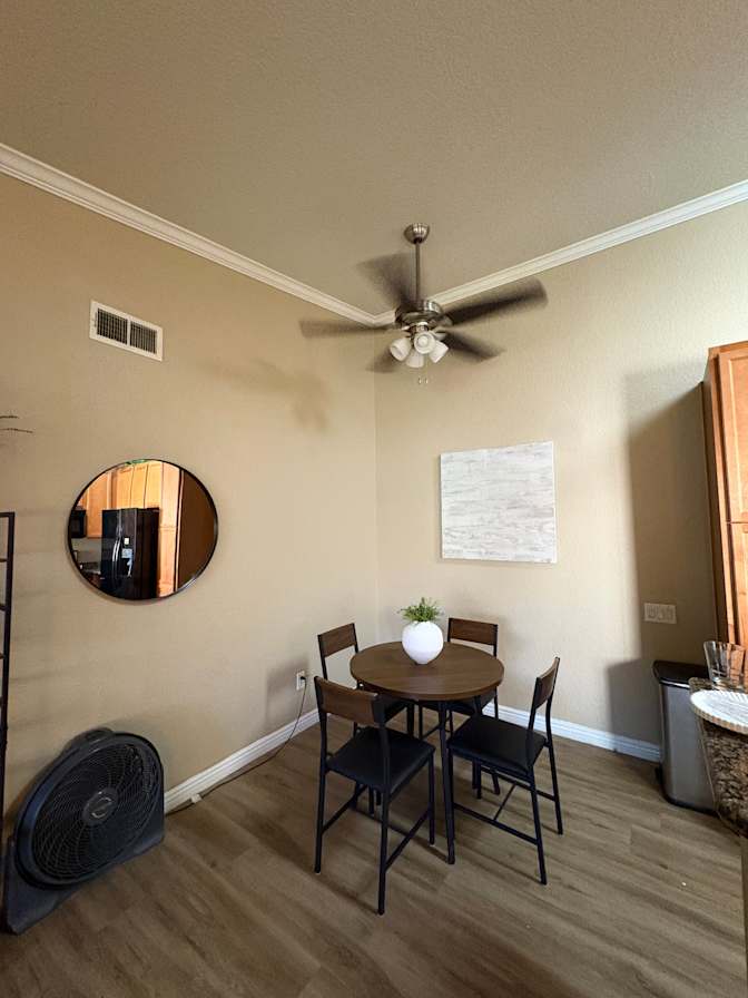Alexis's room