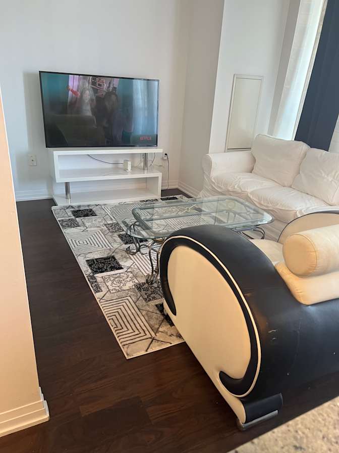 Gina's room