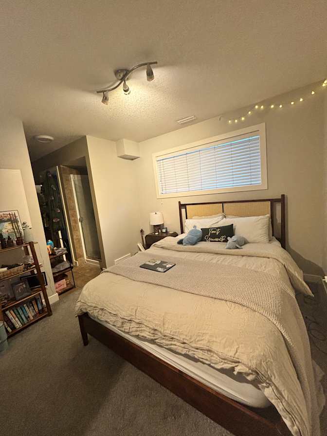 Isabelle Carter's room