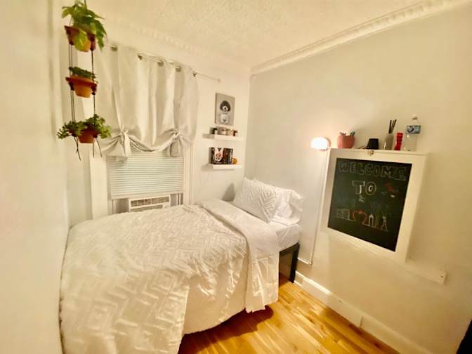 Julia's room