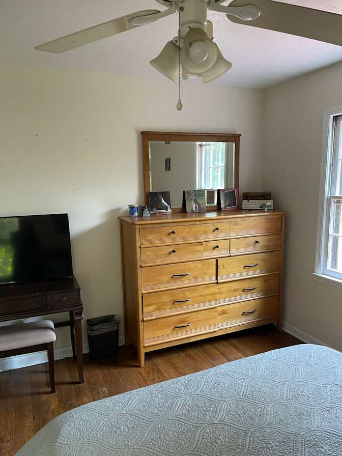 Teri's room