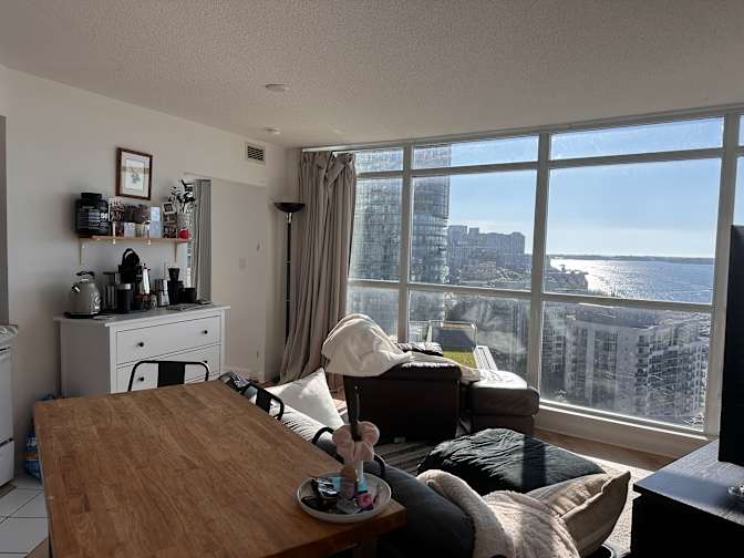 Kayla's room