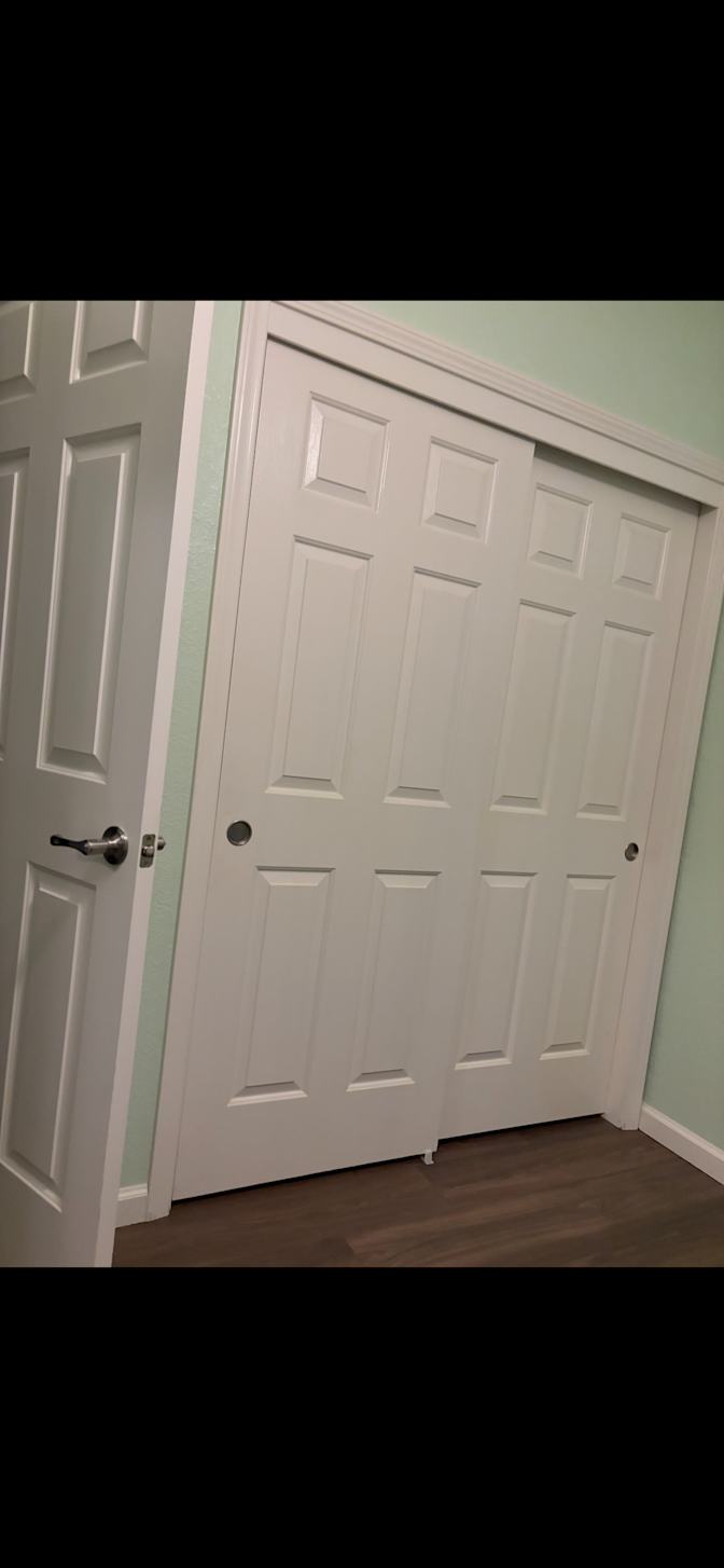 Brett's room