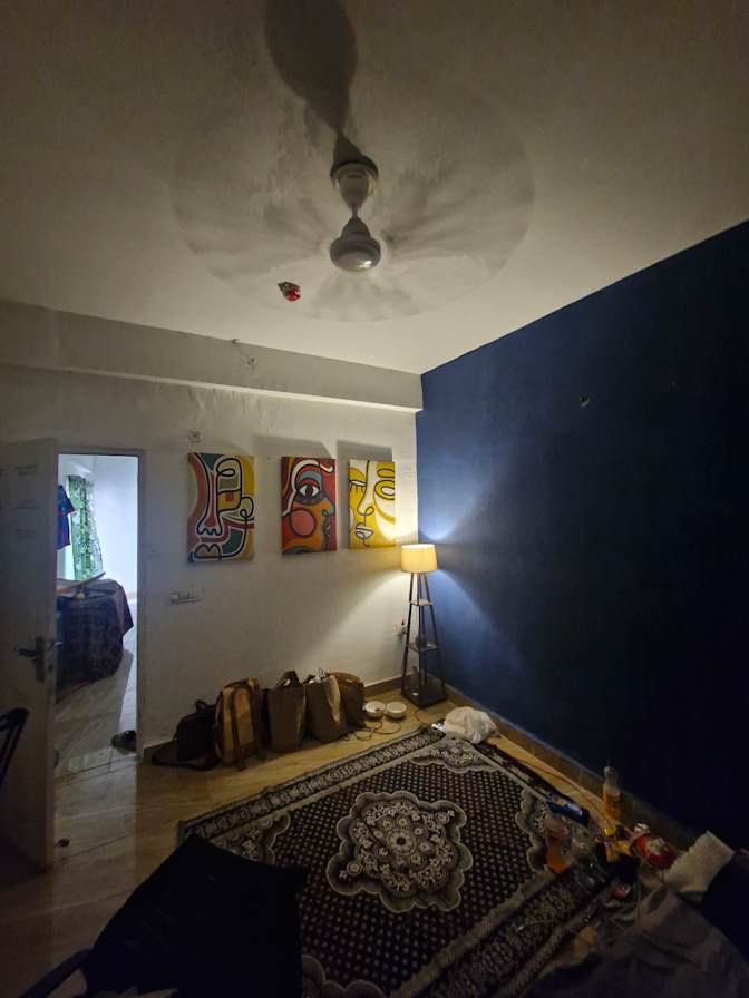 Aastik Tyagi's room