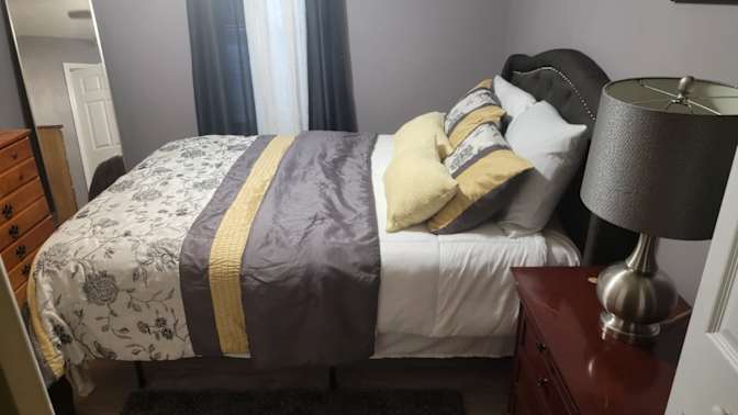 Eslyn's room