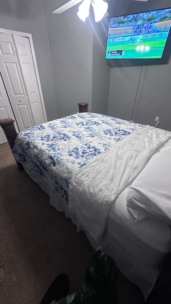 Rome's room