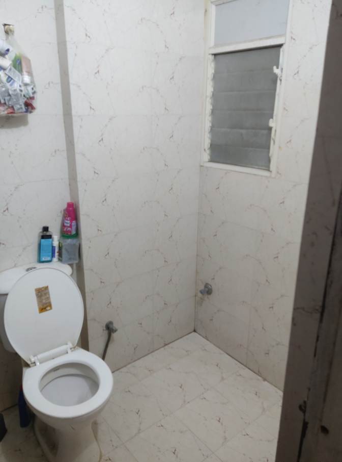 Jisnu's room
