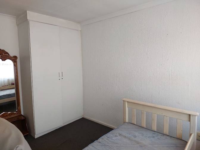 Nontobeko's room