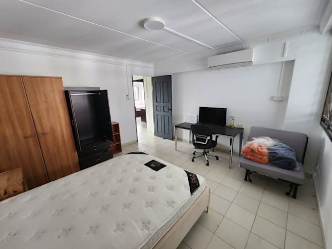 Divya Mavilla's room