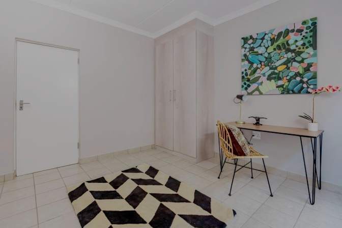 Mthokozisi's room