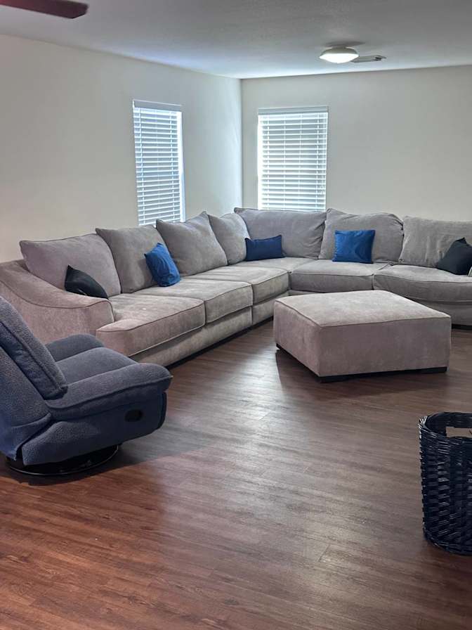 Swanknest Life Solutions LLC's room