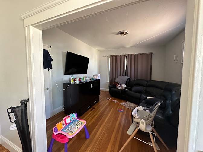 Evelyn Green's room