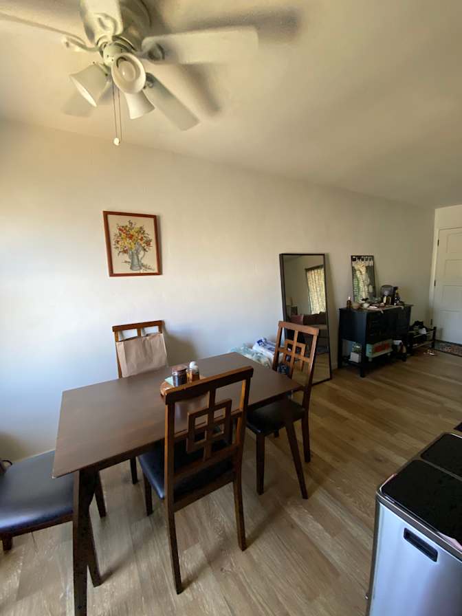 Jana's room