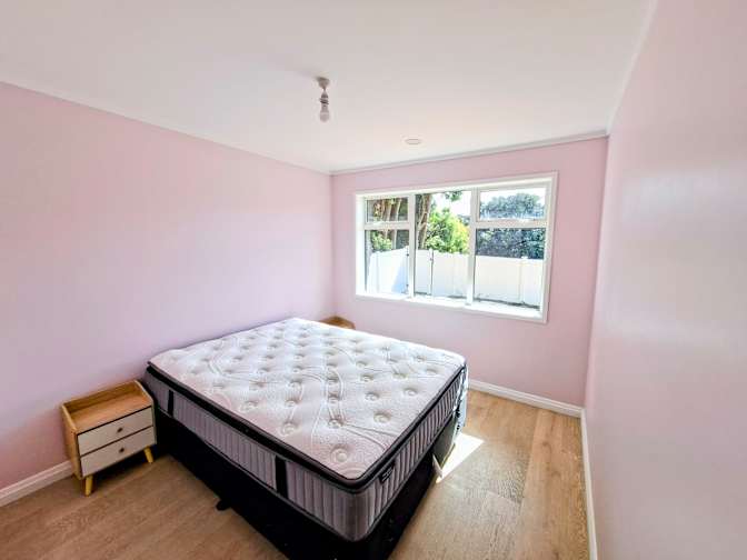 Sumia's room