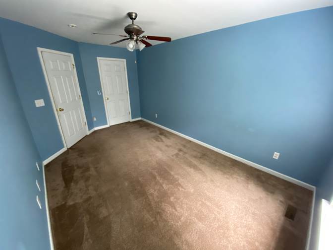 Alcove Rooms's room