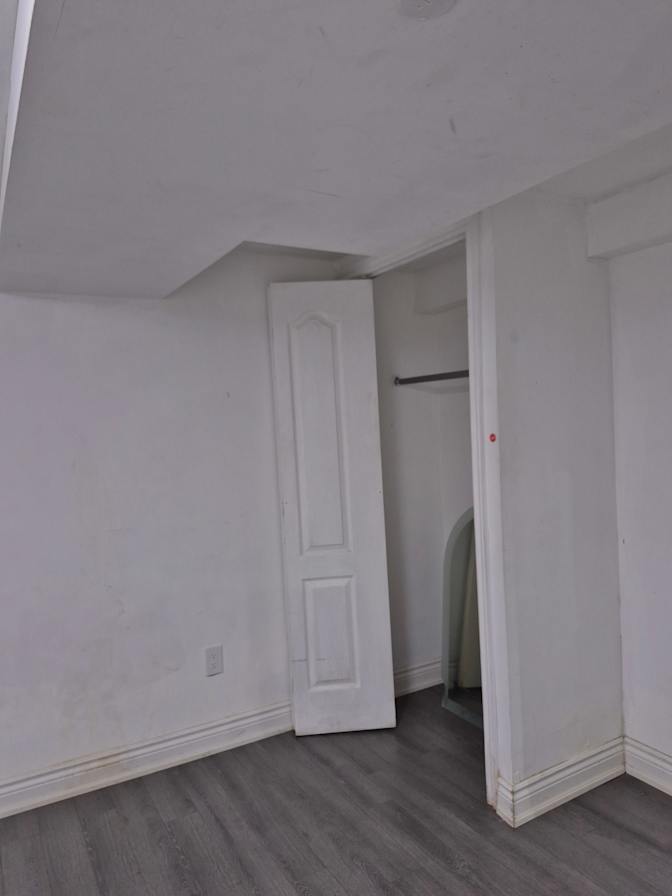 Priti's room