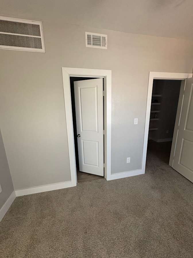 Alexis's room