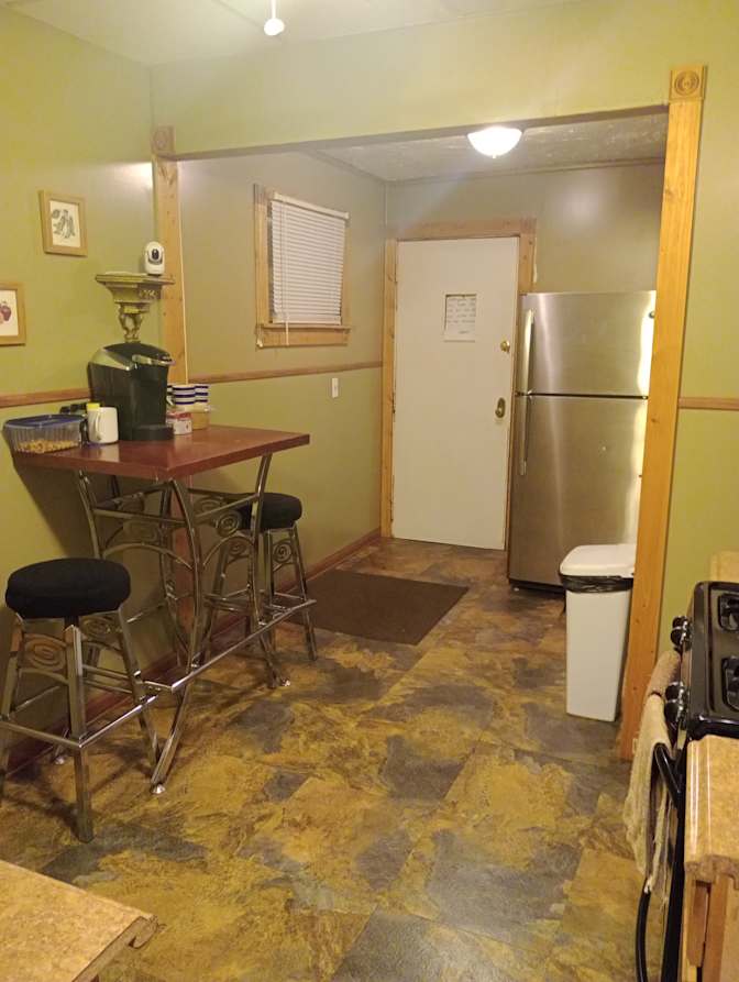 MJ place's room