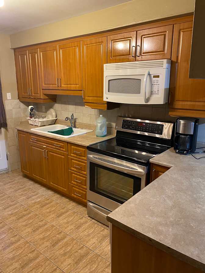 Blaise Armand Boumda Kuissi's room