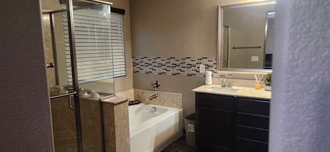 Mike & Reese ( in profile pic)'s room