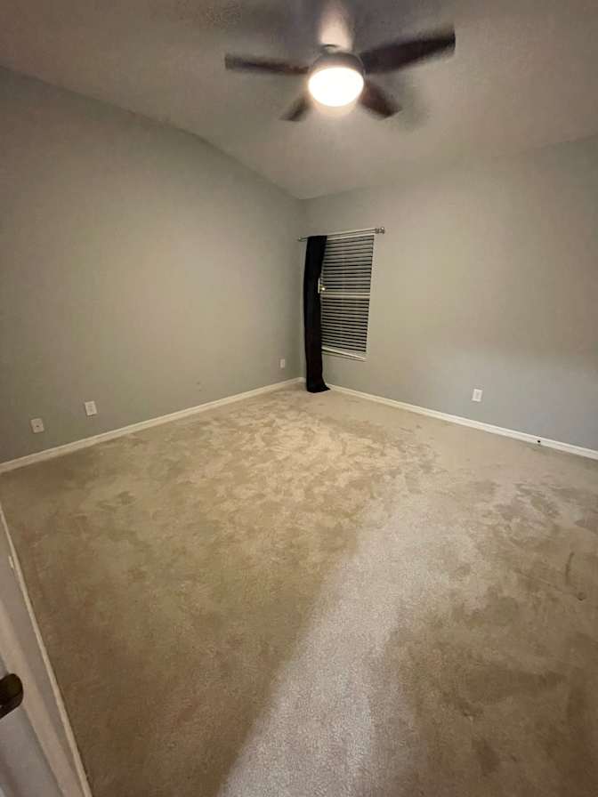 Thomas's room