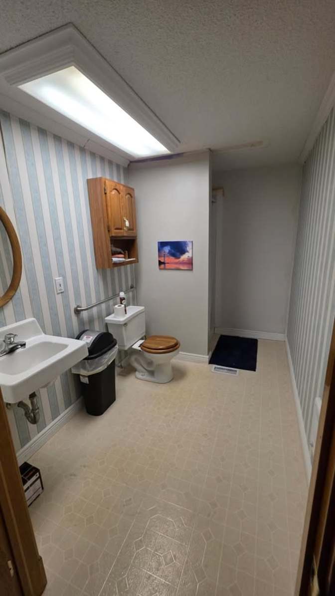 Allen's room