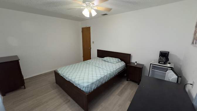 Oscar's room