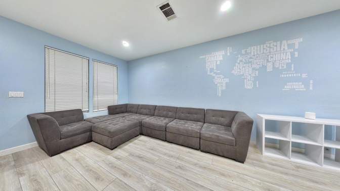 Will Lau's room