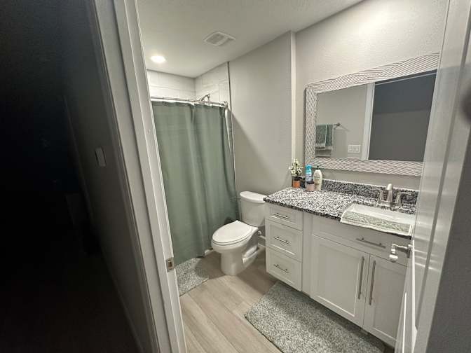 Destiny's room