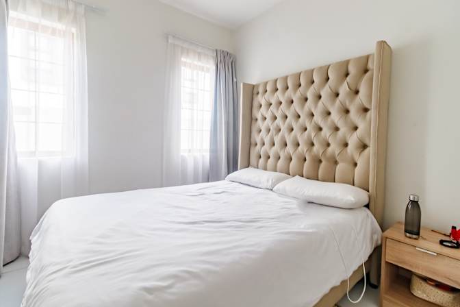 Mirriam's room