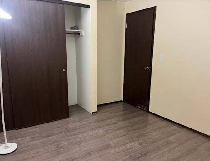 Kim's room