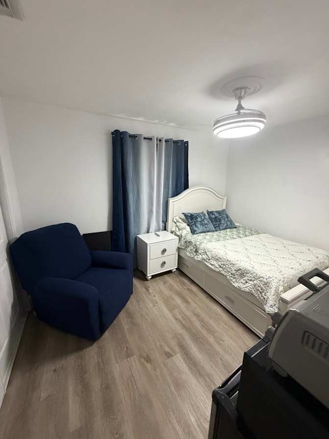 Davia Garcia's room