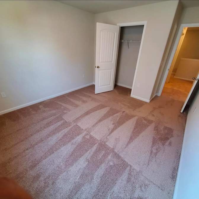 Alcove Rooms's room