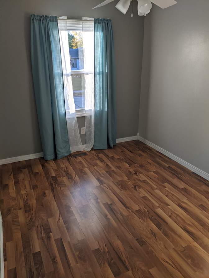Eric Thompson's room