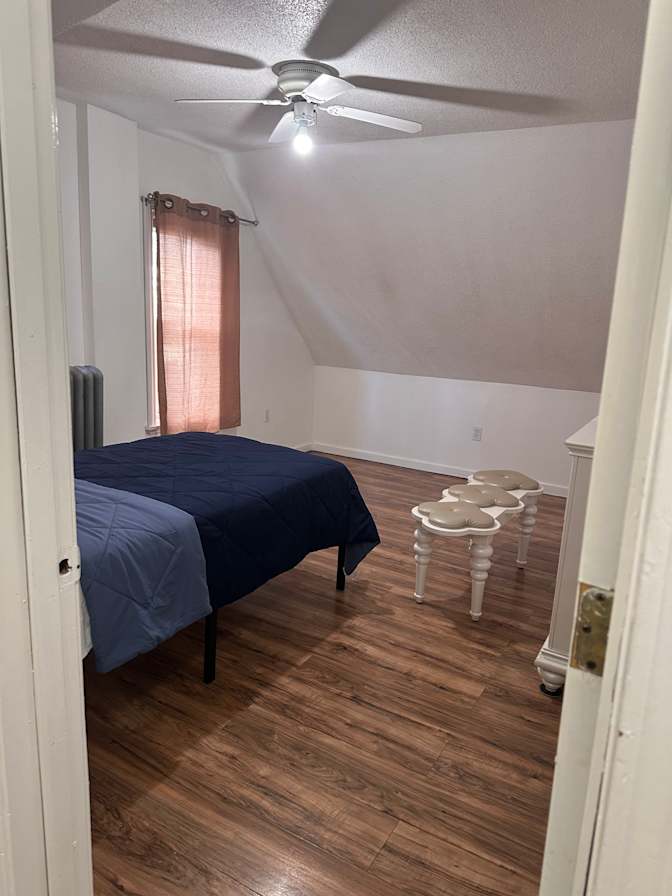 Carola Marquez's room