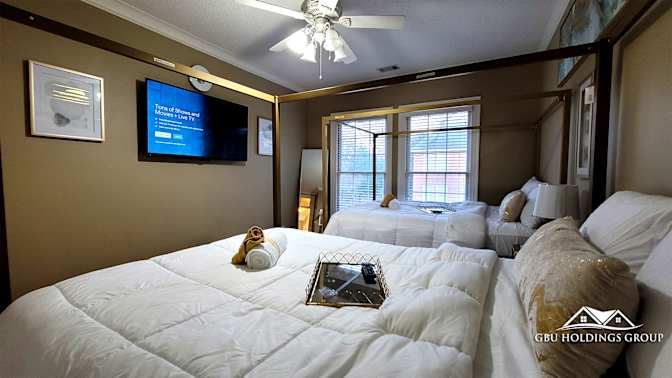 GBU Holdings Group's room