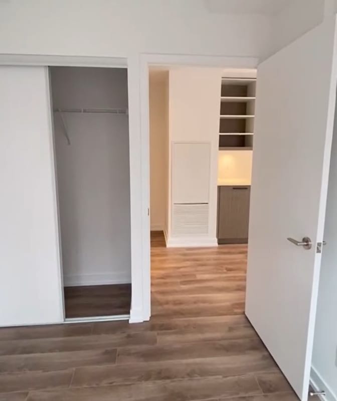 Linda's room