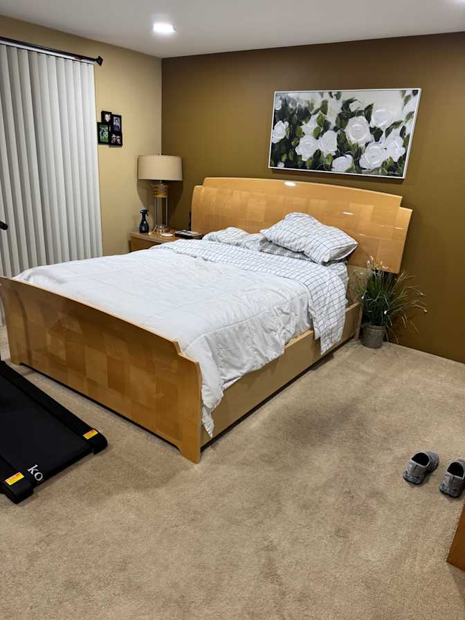 Bob's room