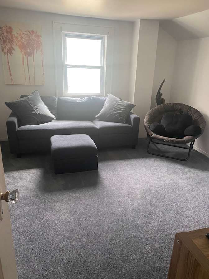 Carissa O.'s room