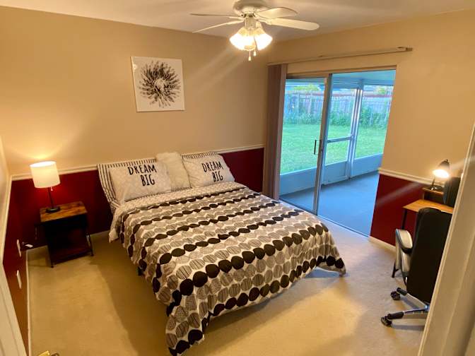 Randy's room