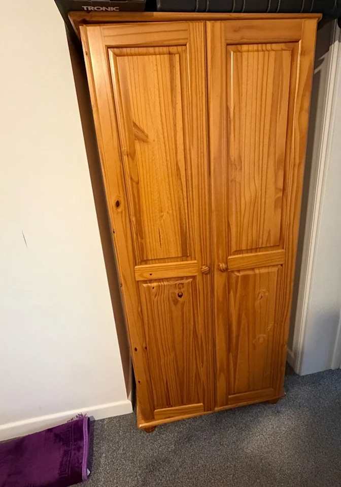 Zain ul Islam's room