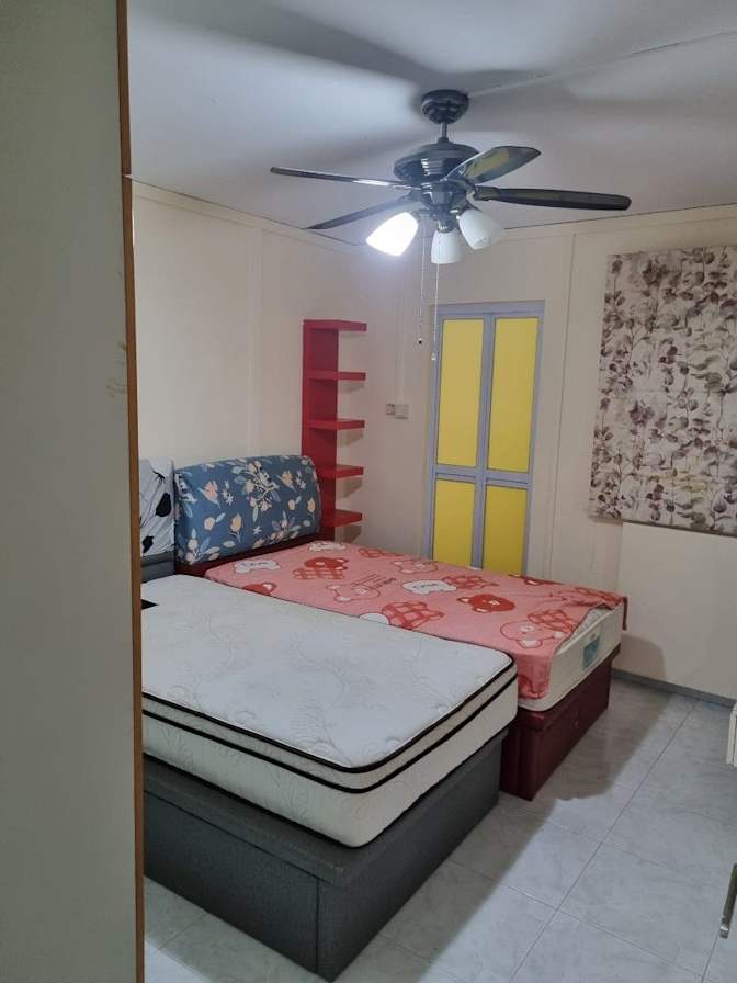 Meera Udhayan's room