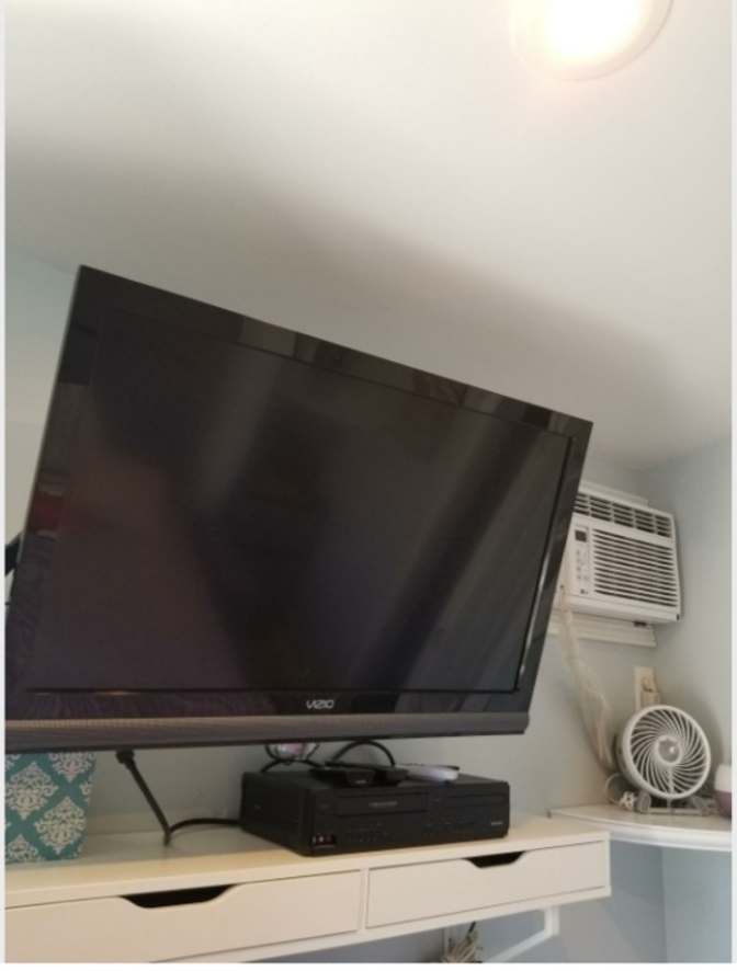 Townhome suite's room