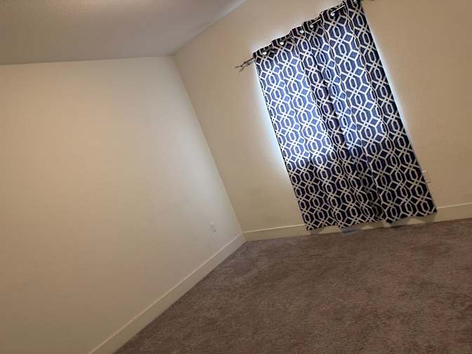 Mag F's room