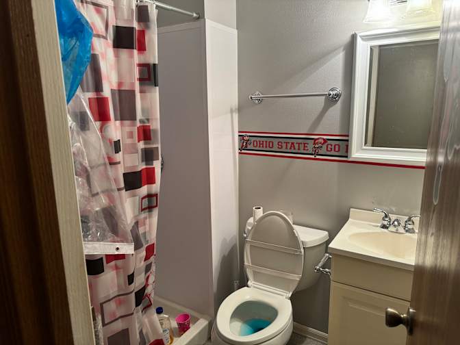 Pete's room