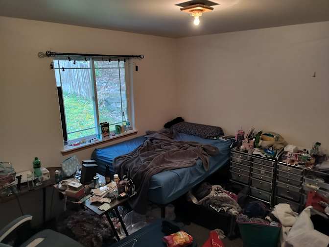 Elaine's room