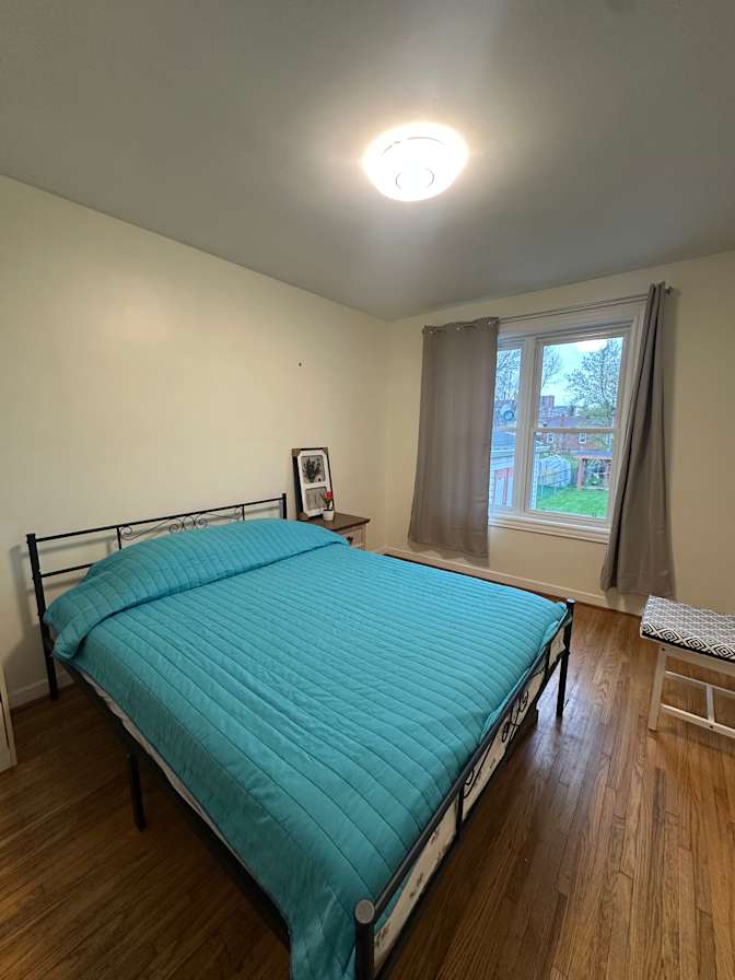 Manuela's room