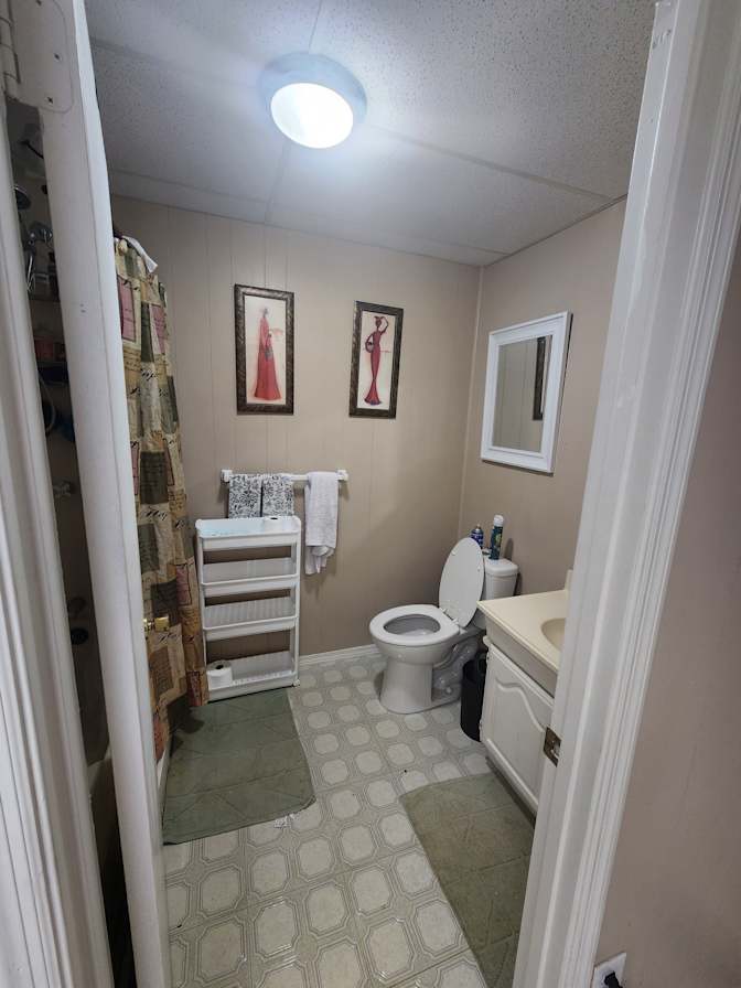 DERRICK's room