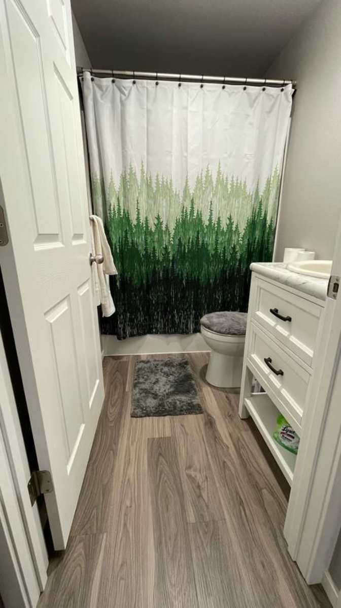 Jose's room