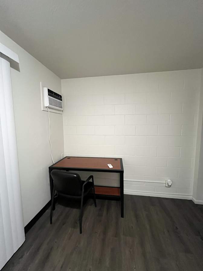 Alexis's room